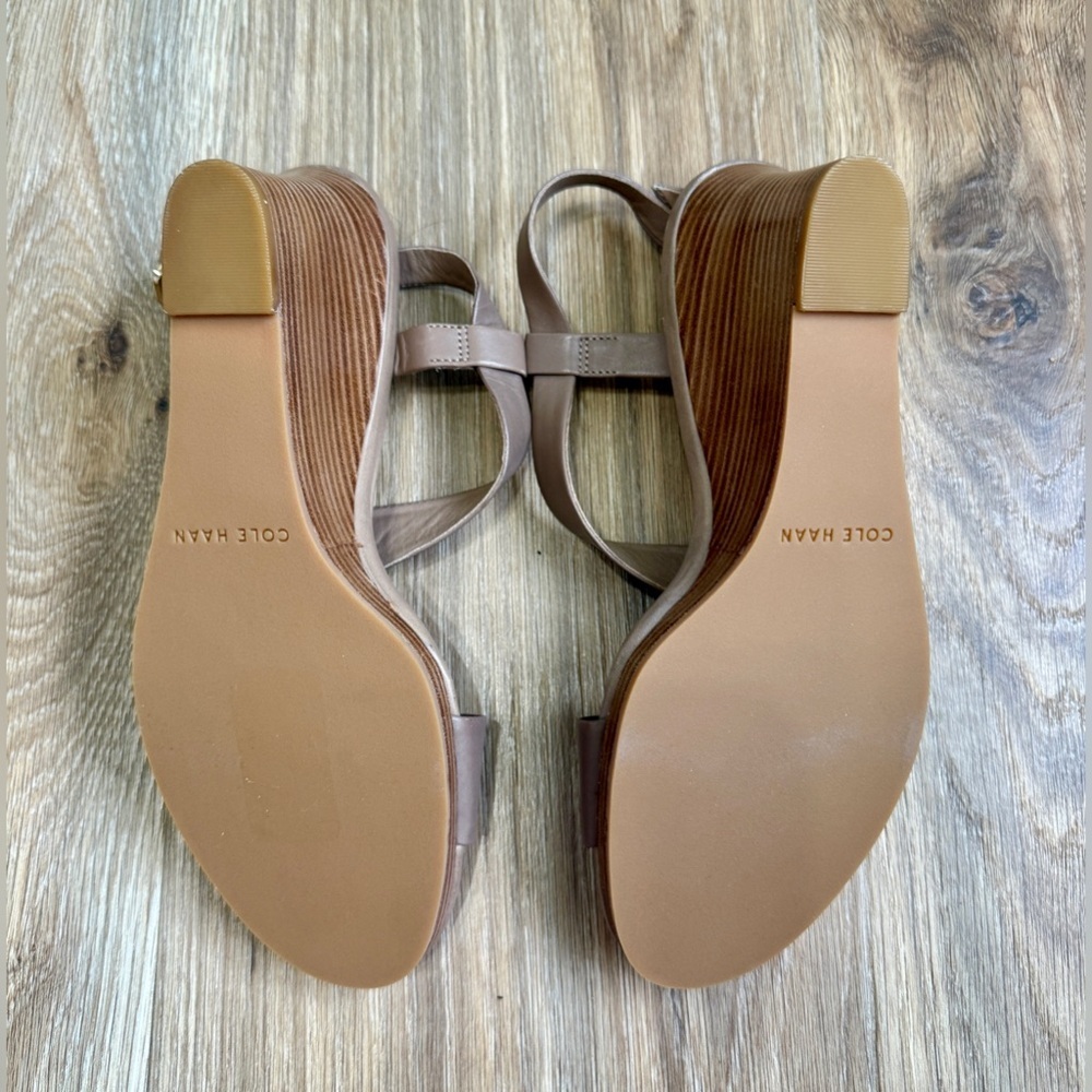 Cole Haan Strappy Leather Wedge Sandals Taupe Size 8B NWOB - Picture 5 of 6
